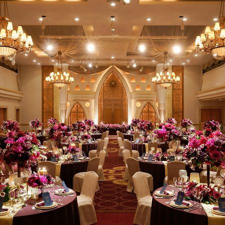 Intercontinental Yokohama Grand By Ihg Hotel Exterior photo The Royal Ballroom