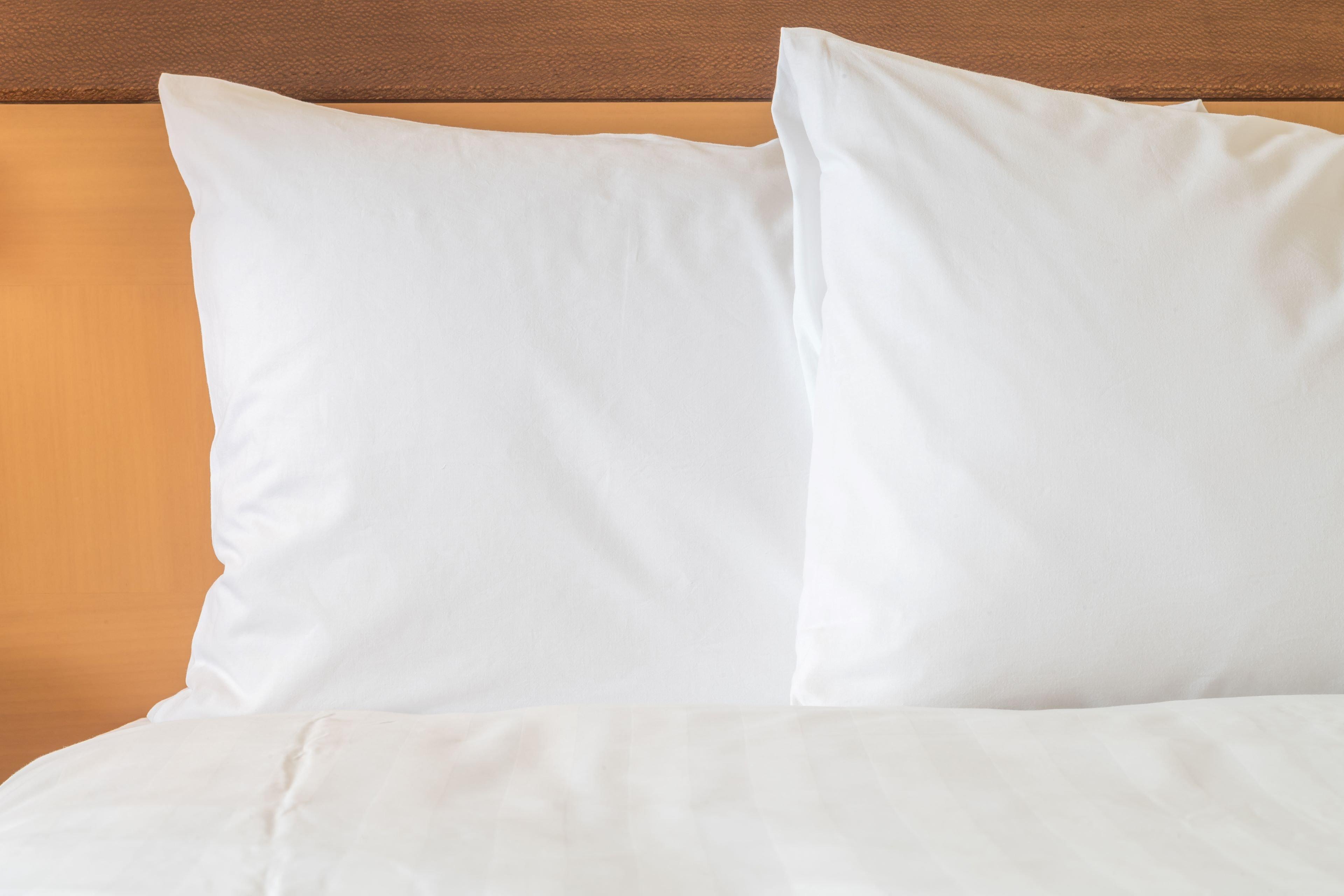 Intercontinental Yokohama Grand By Ihg Hotel Exterior photo Two pillows on a bed