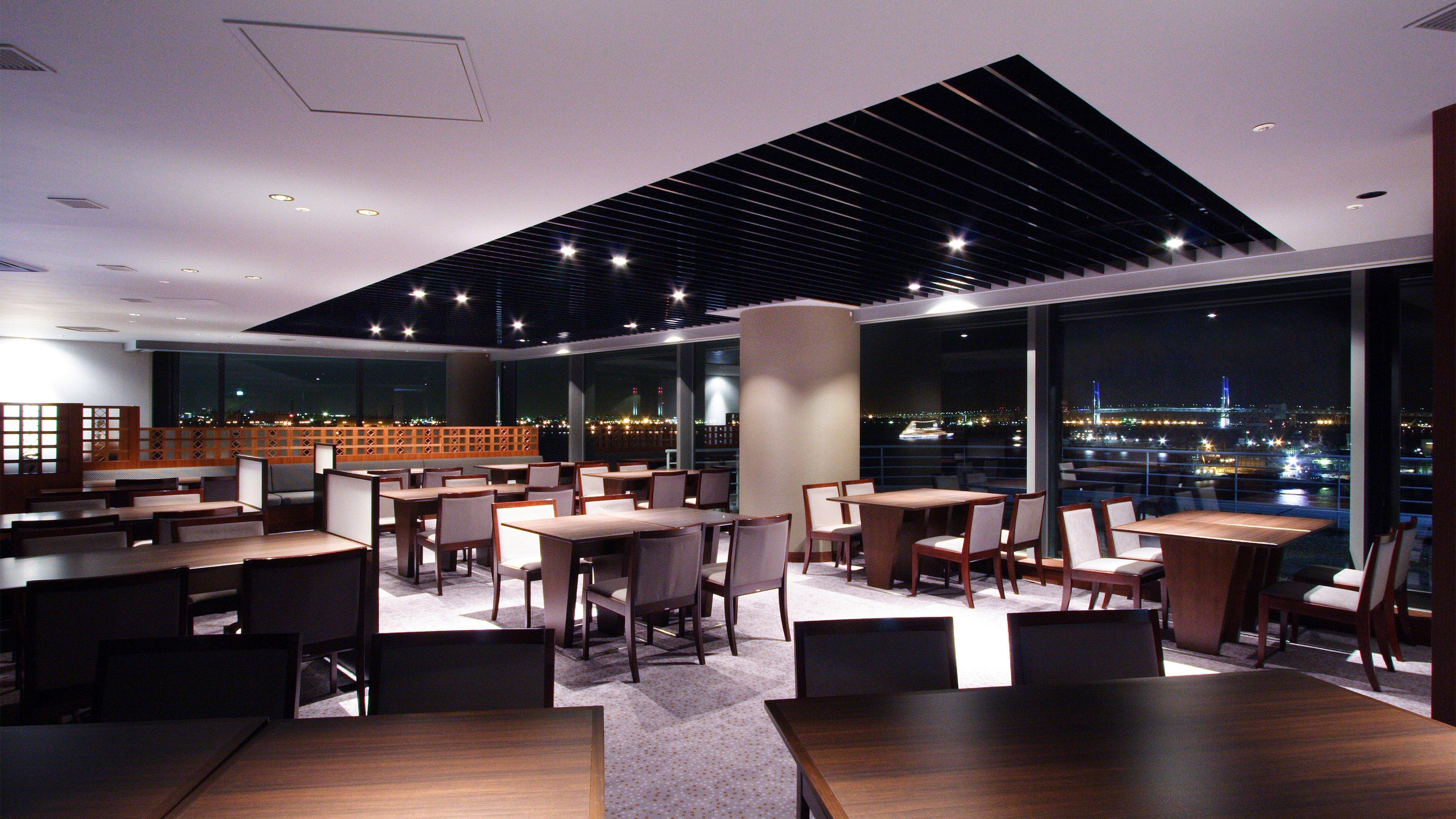 Intercontinental Yokohama Grand By Ihg Hotel Exterior photo The interior of the lounge