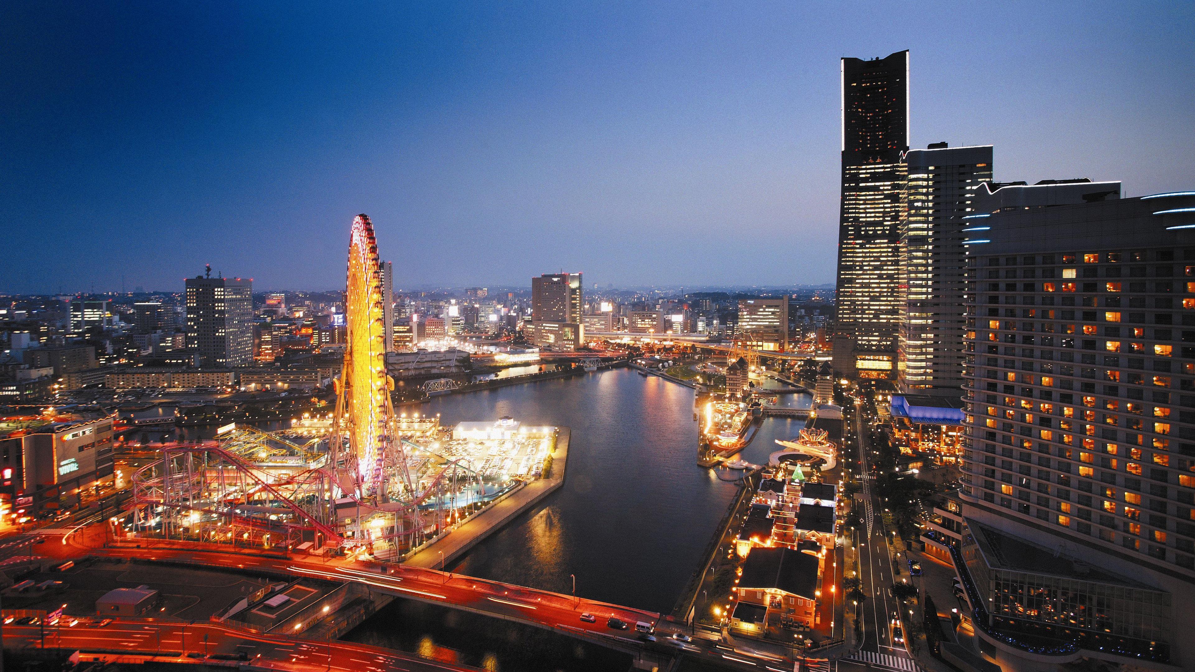 Intercontinental Yokohama Grand By Ihg Hotel Exterior photo The River of Life