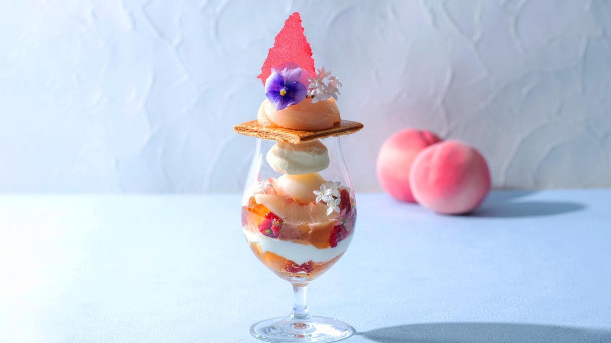 Intercontinental Yokohama Grand By Ihg Hotel Exterior photo A white peach parfait